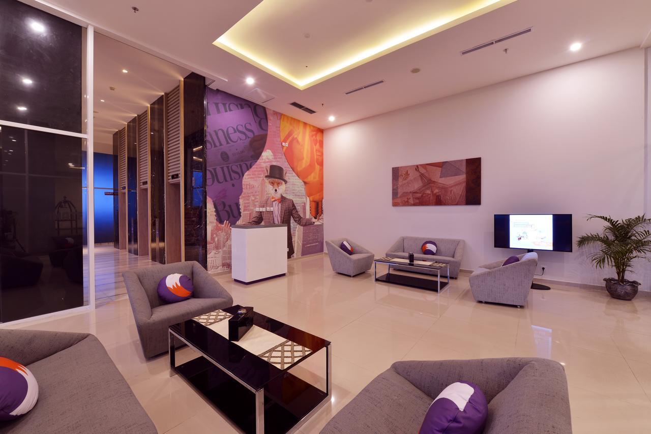 Fox Hotel Pekanbaru Esterno foto