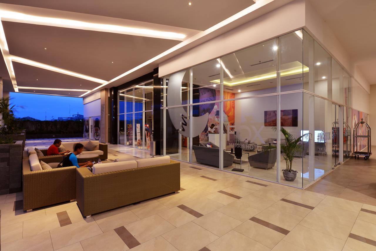 Fox Hotel Pekanbaru Esterno foto